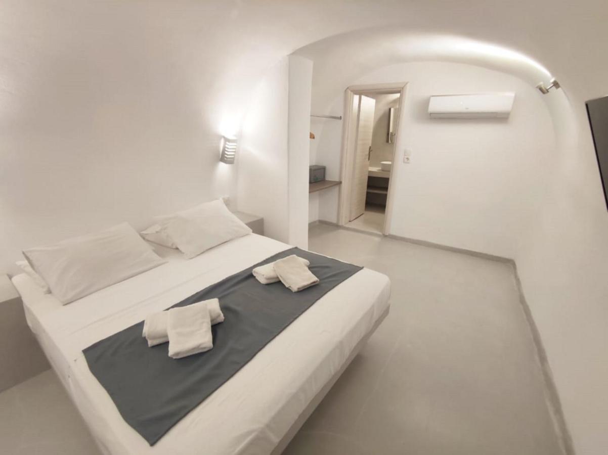 Fira Getaway - Economy Basement Rooms エクステリア 写真